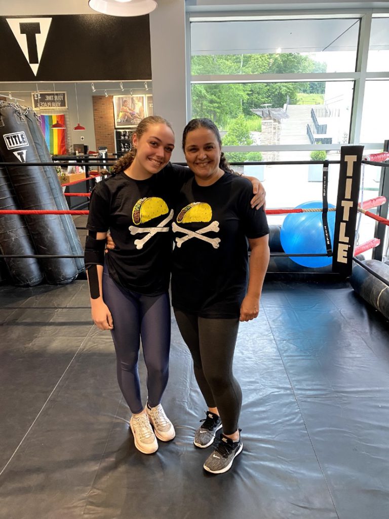 Gabi & Clara