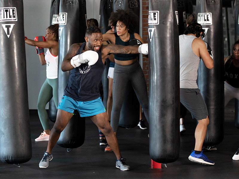 group doing boxing rounds